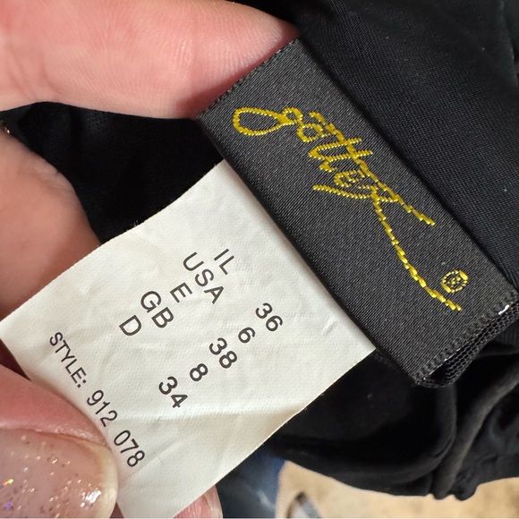 Gottex women's black one-piece swimsuit rhinestone buckle removable straps Size6 - Picture 5 of 5